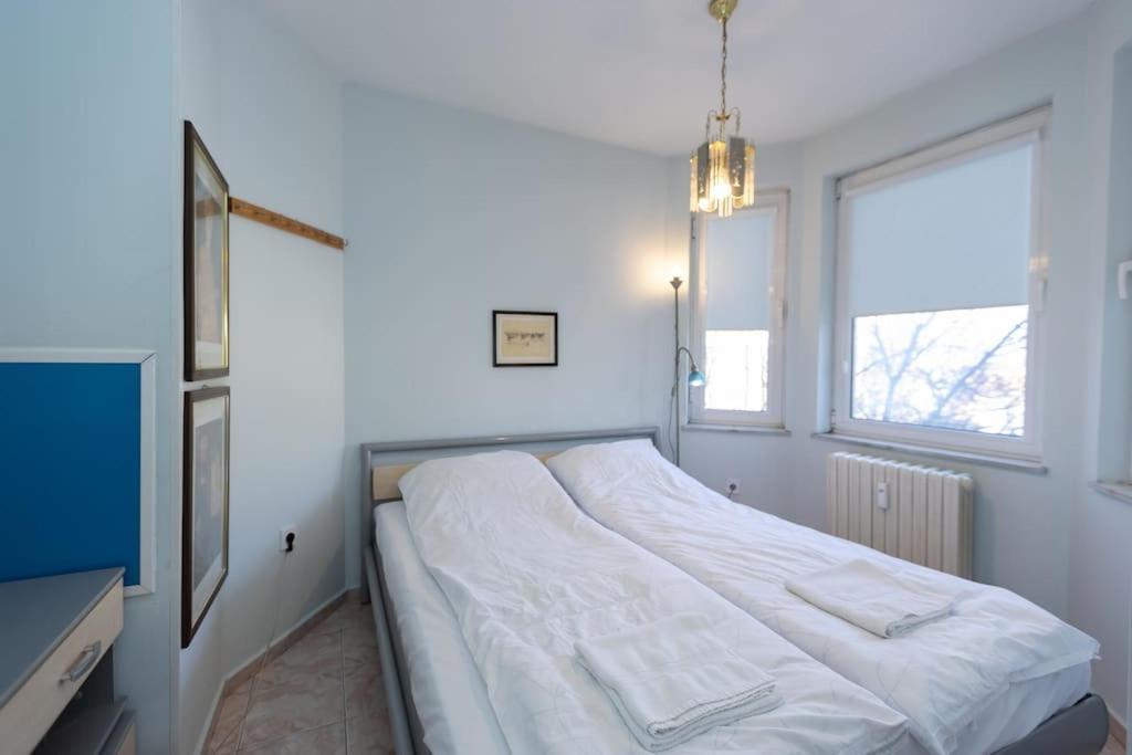 Sunny & Convenient On Dondoukov Blvd, 1 Bdr Zaimov Apartment Sofia Exterior photo
