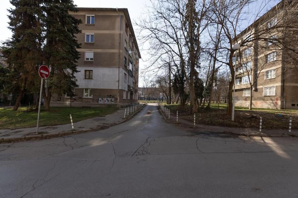 Sunny & Convenient On Dondoukov Blvd, 1 Bdr Zaimov Apartment Sofia Exterior photo